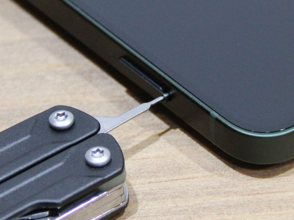 NexTool Mini Sailor LiteのSIMカードエクストラクター