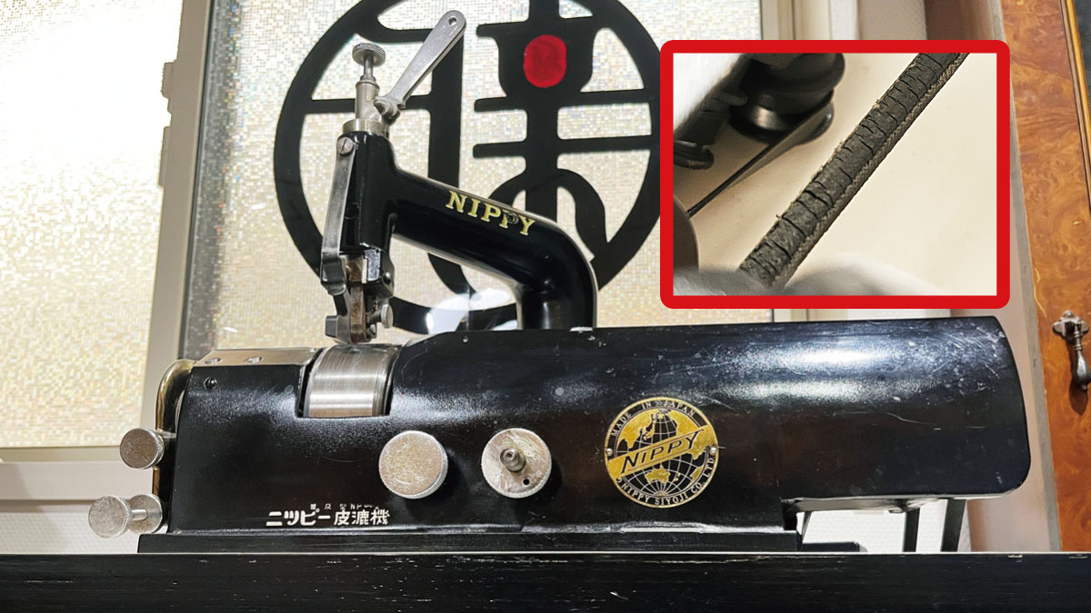 【革漉き機メンテナンス】ベルトのひび割れ補修に「黒ゴム接着剤」を使ってみた