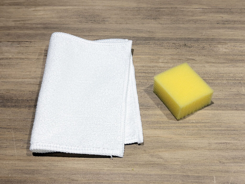 フッ素革命11の使い方:準備するもの スポンジ、乾いた布